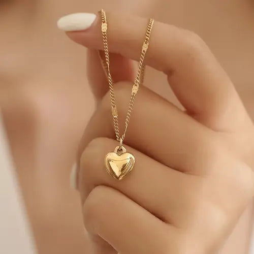 14K Gold Heart Necklaces