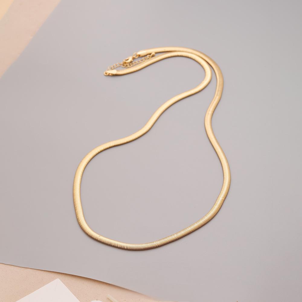 14K Gold Flat Snake Chain Heart Pendant Necklace