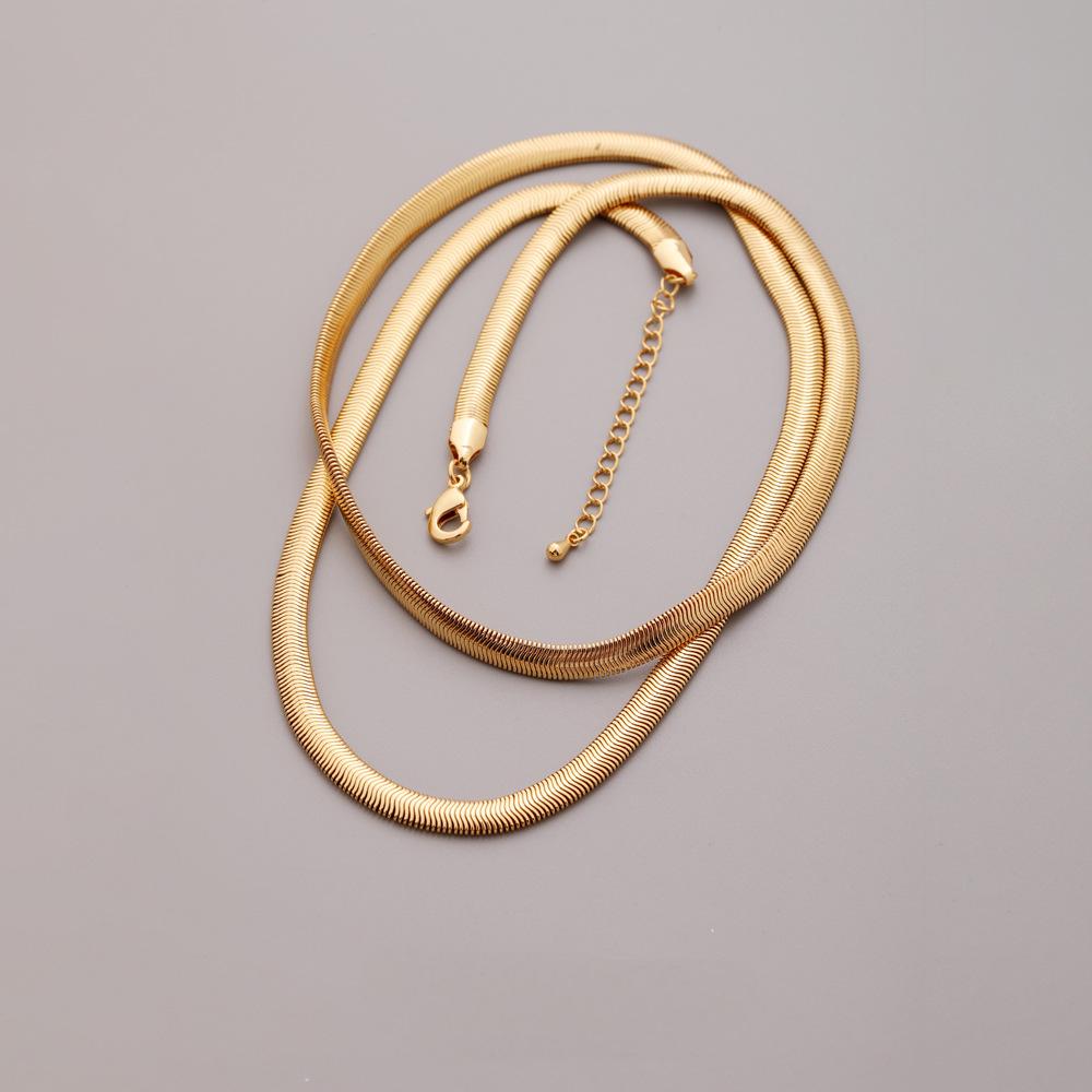 14K Gold Flat Snake Chain Heart Pendant Necklace