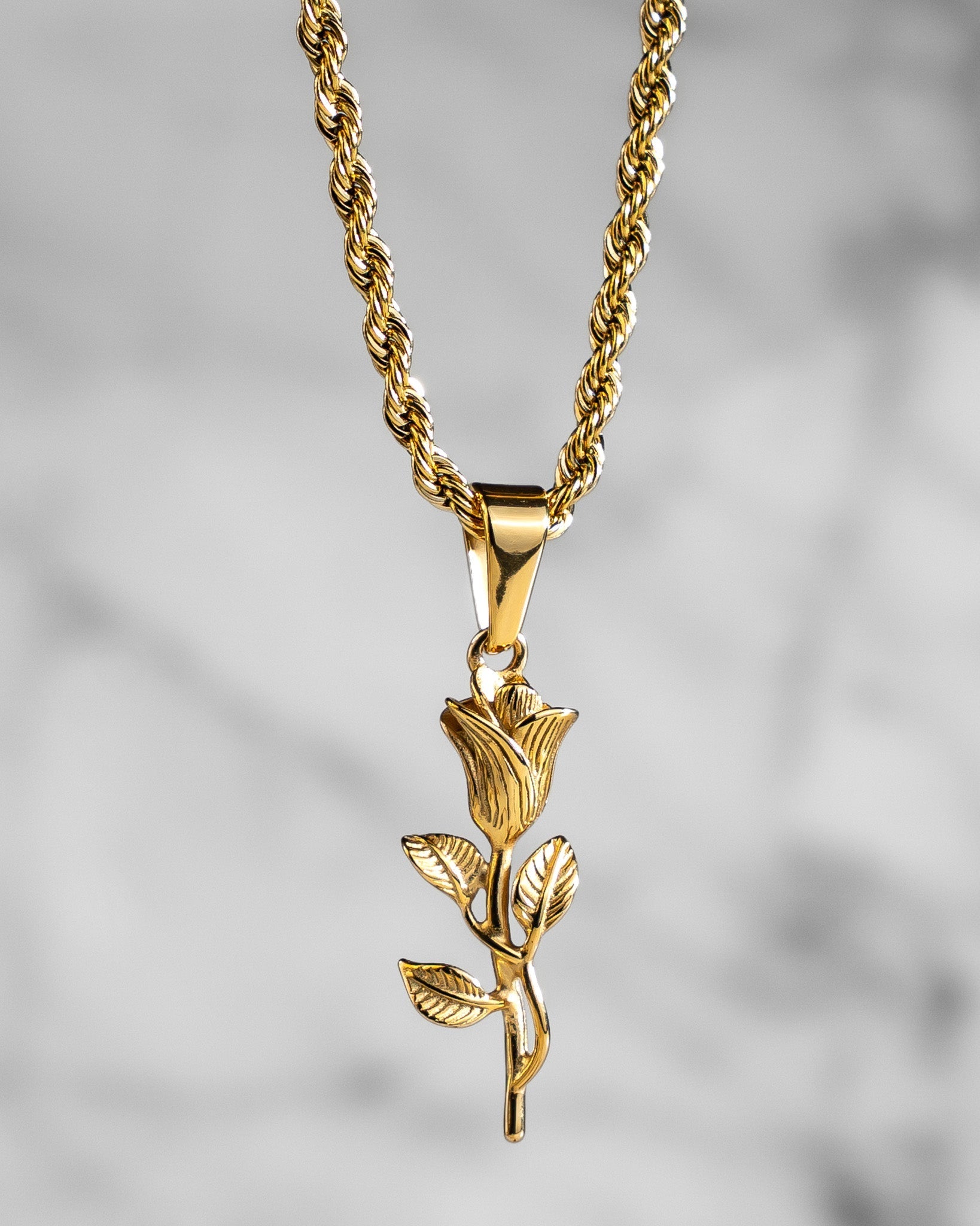14K gold rose pendant necklace