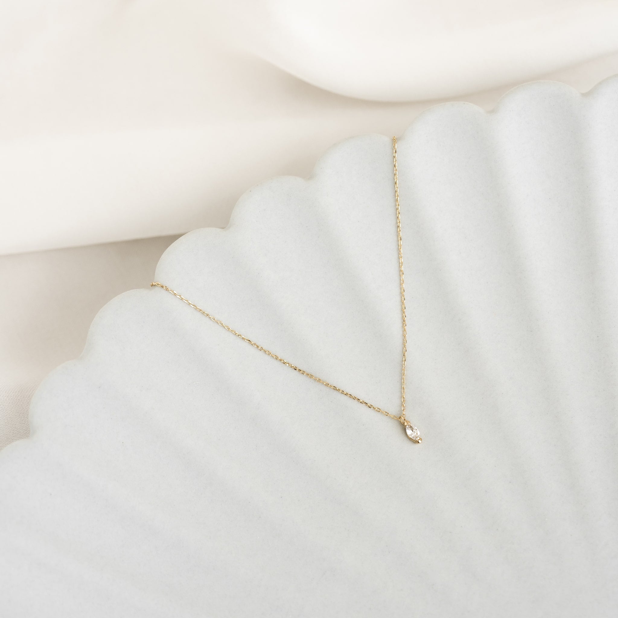 Marquise Diamond Necklace 14k Gold - Aletta