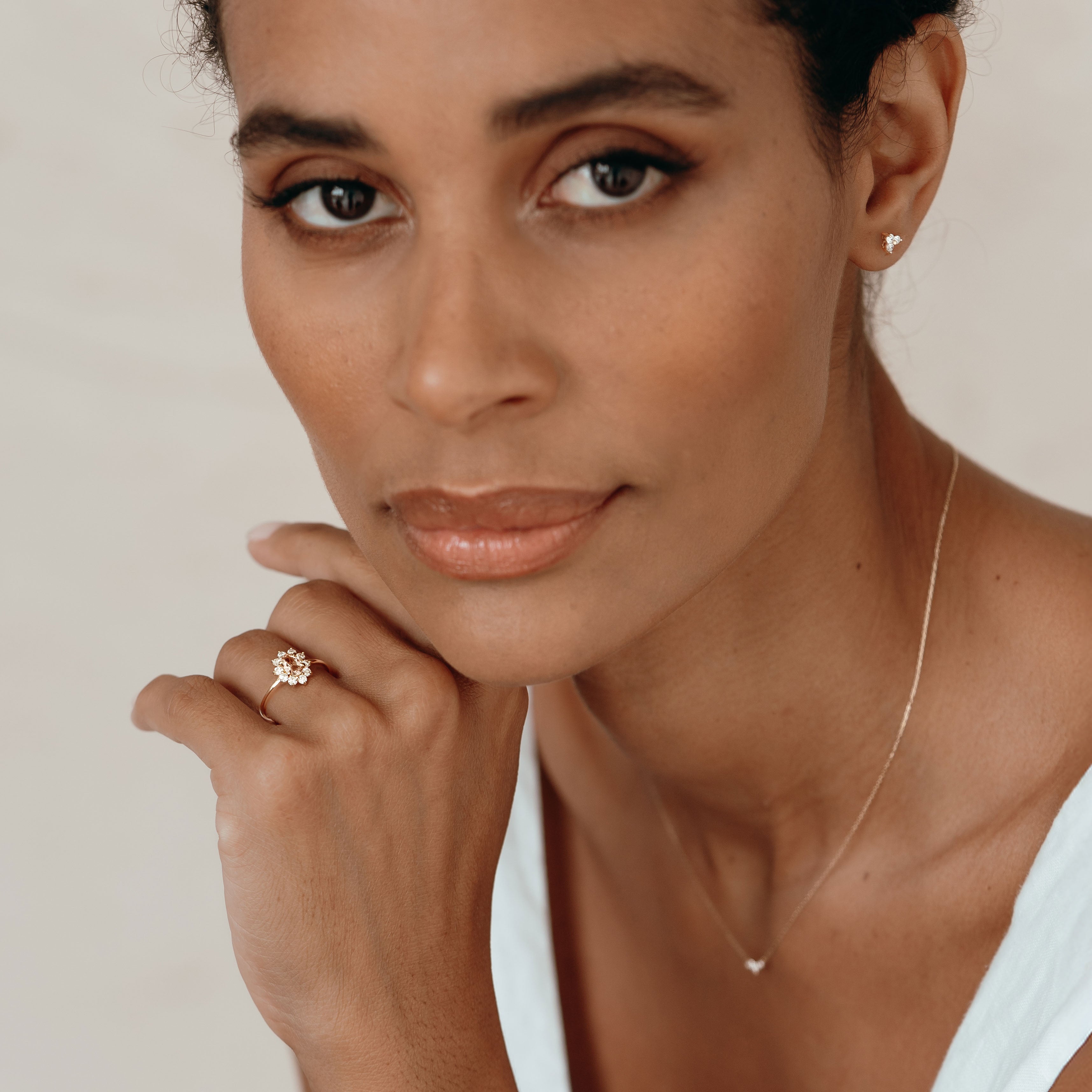 Sunburst Morganite Halo Ring - Evelina