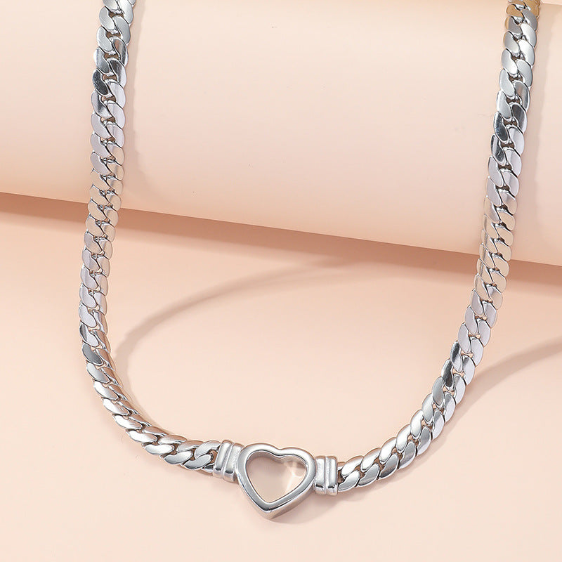 14K GOLD HEART-SHAPED SNAKE BONE CHAIN