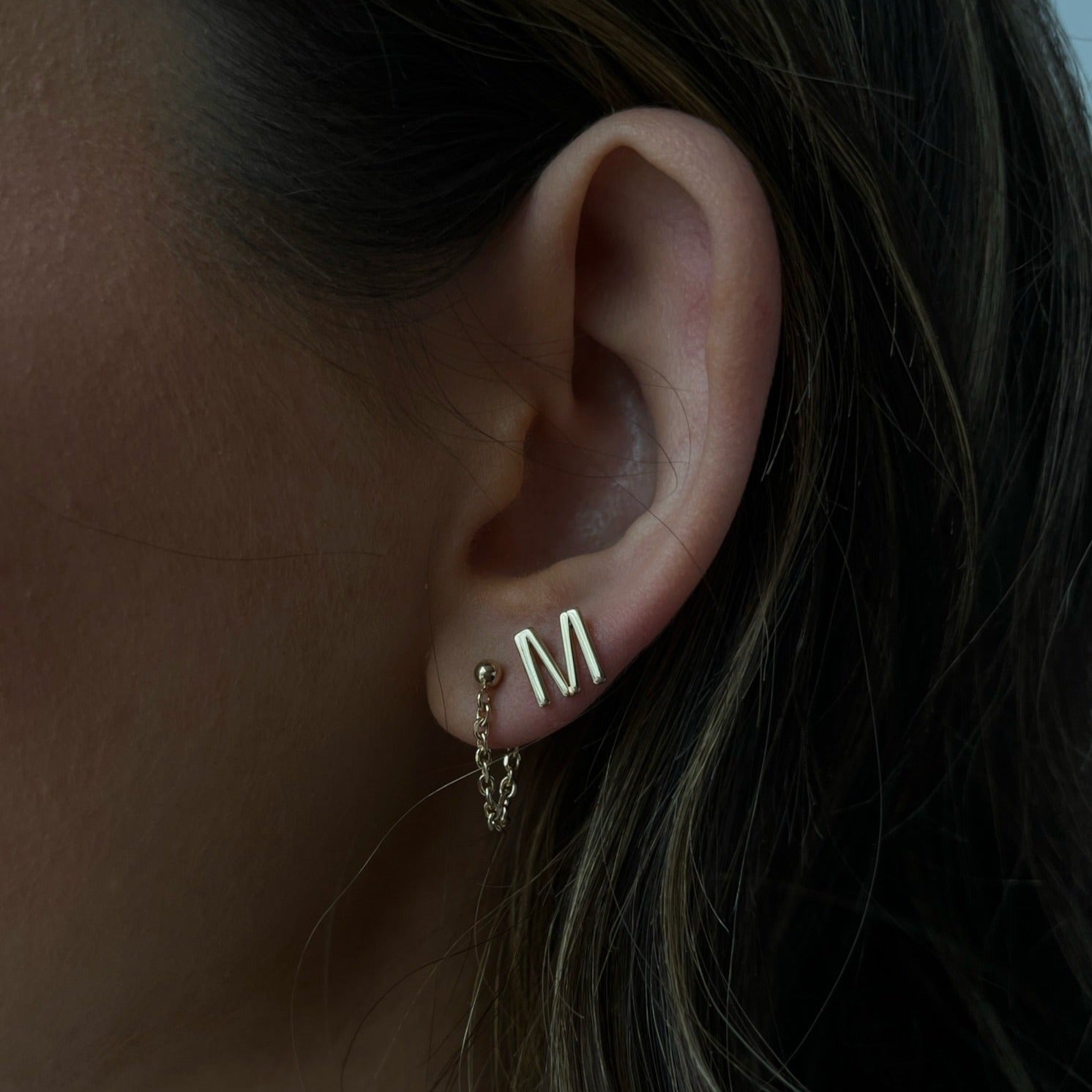 14k chain huggies (15mm)