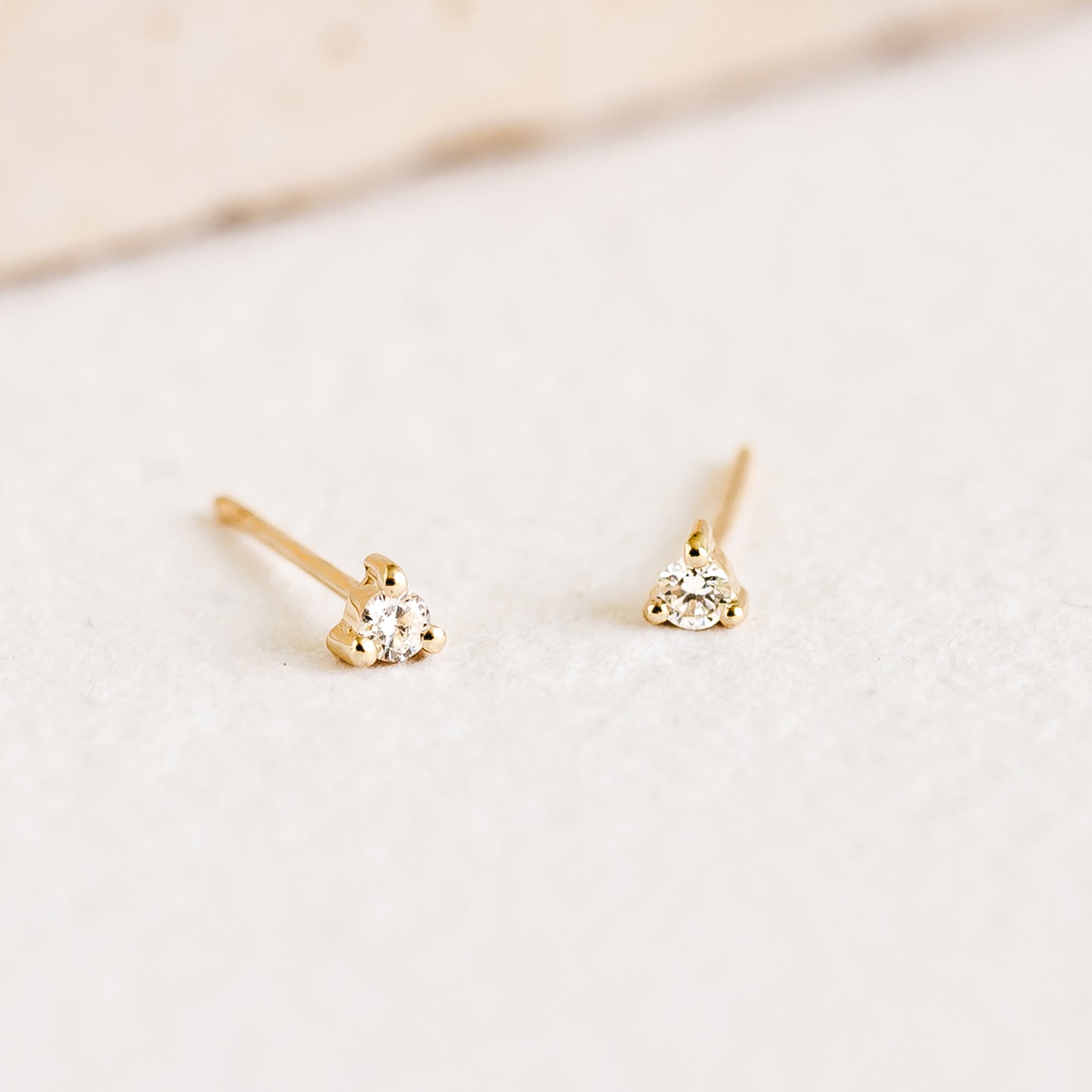 14k Yellow Gold Diamond Stud Earrings 2mm - Aria