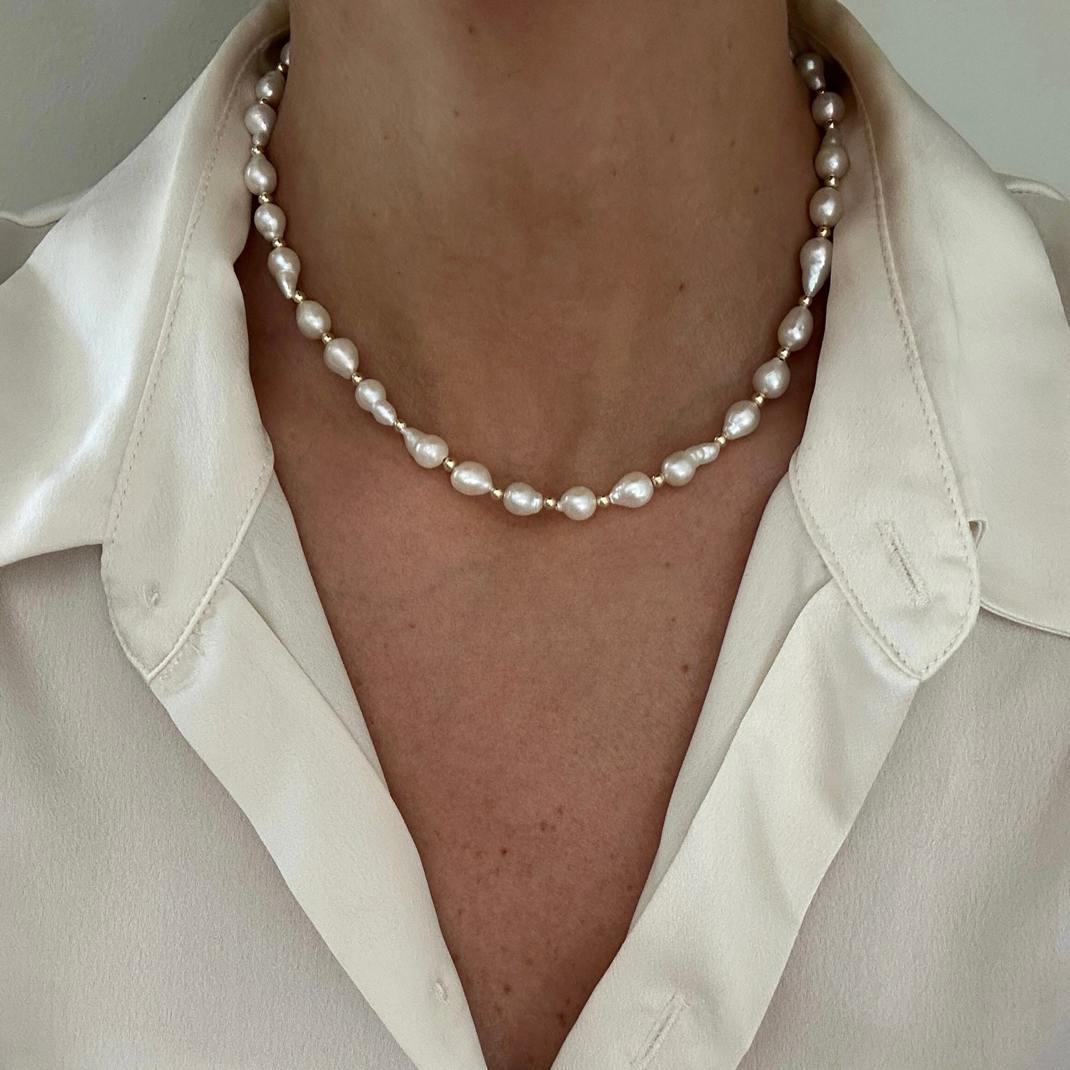 baroque pearl necklace