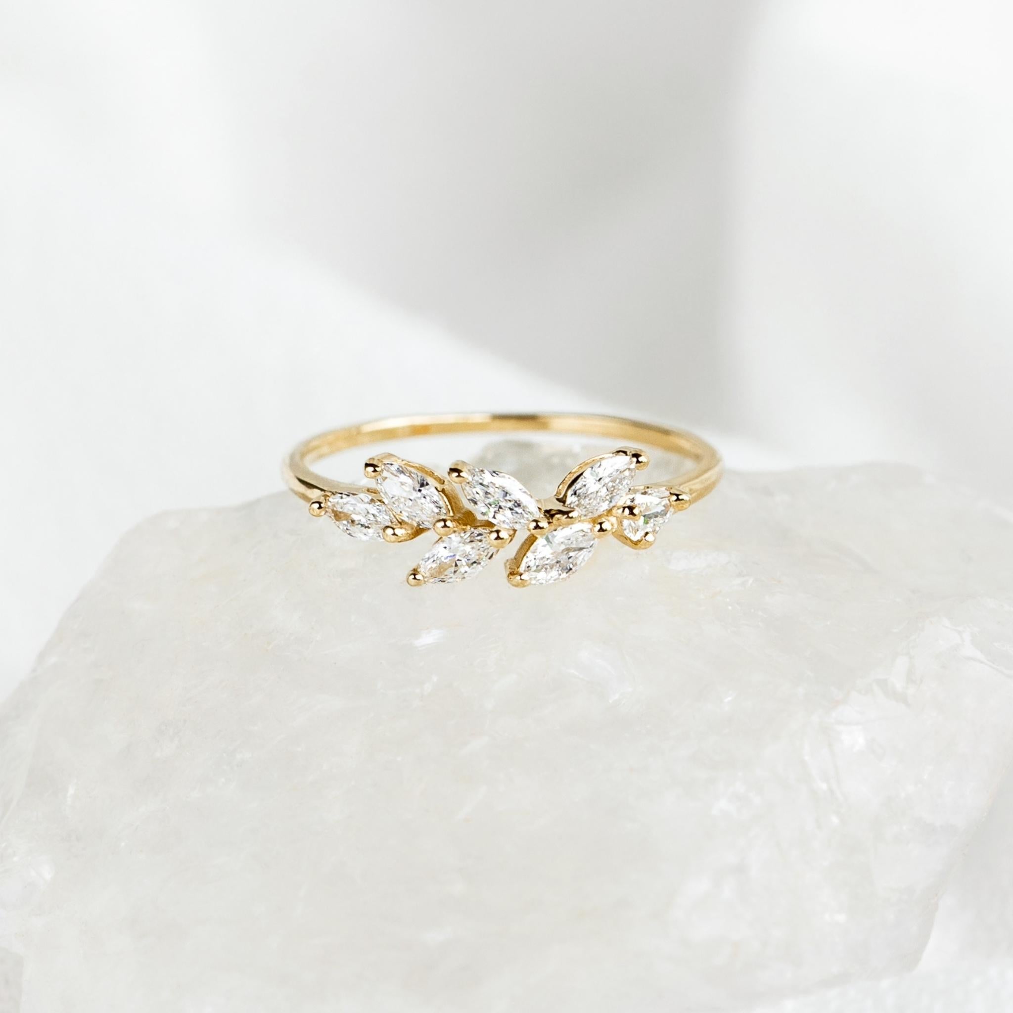 Diamond Leaf Ring 14k Gold - Freya
