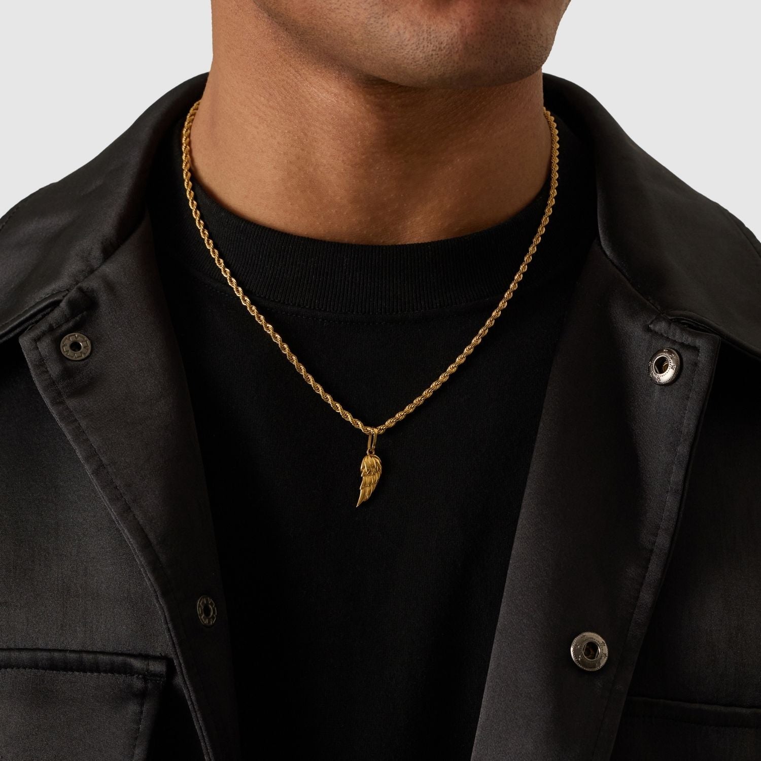 14K Gold Wing Pendant Necklace